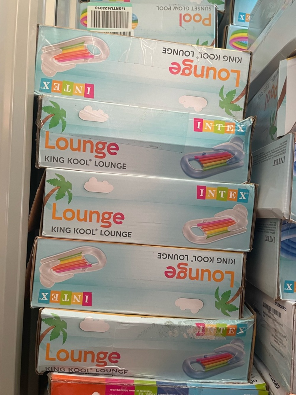 Lounge float - Picture 2 of 3